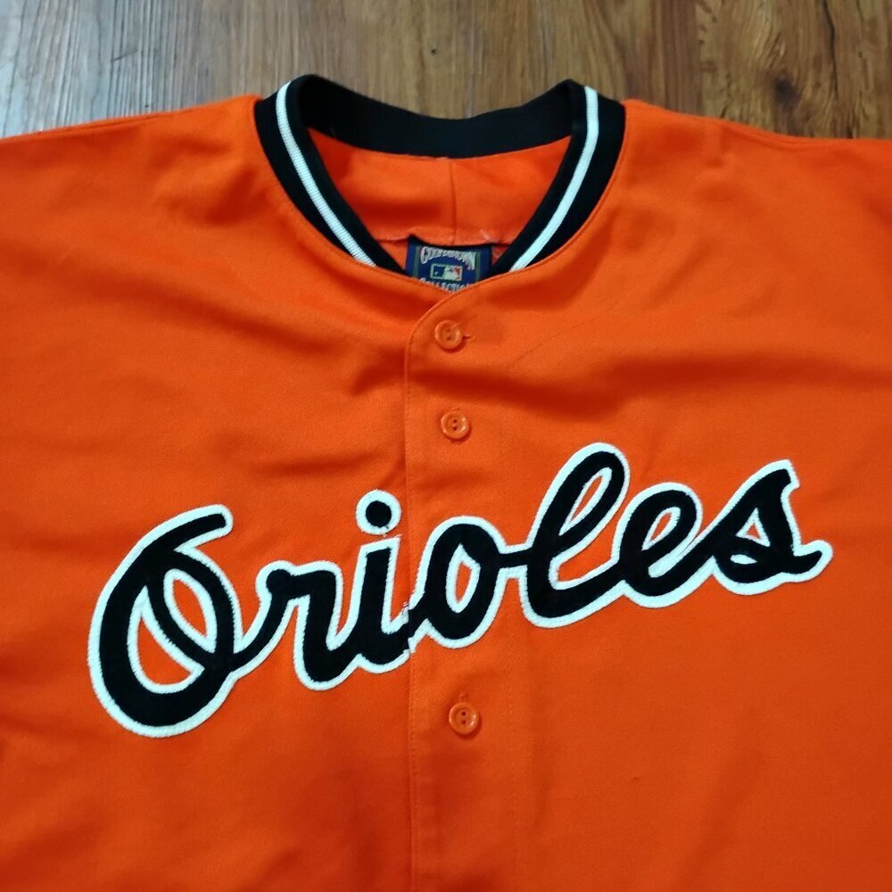 Vintage Majestic Baltimore Orioles Baseball Jersey